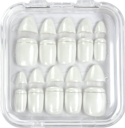 Pearl White Clip-on Nails