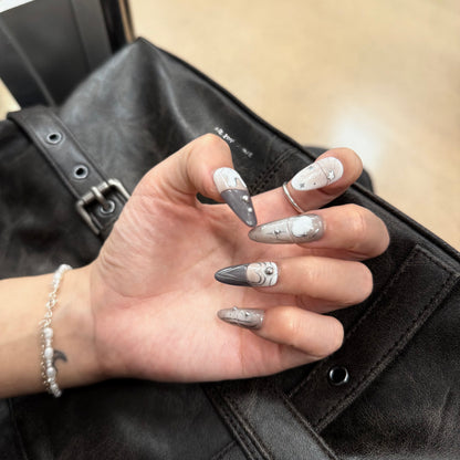 Acubi Cutie Clip-on Nails