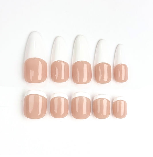 Classic French Tips Clip-on Nails