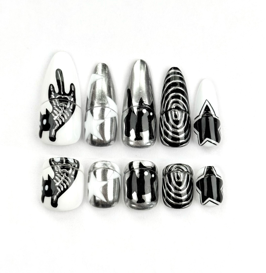Black Cat! Clip-on Nails